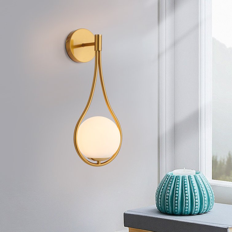 Mercer41 Andrekia Teardrop Gold Wall Sconce | Wayfair